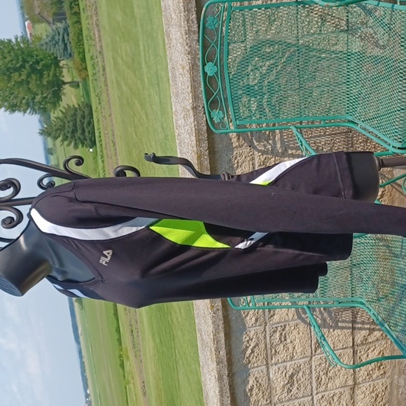 Fila Sport Black Performance Athletic Top,  Sz L, Black & Neon green - Picture 2 of 5